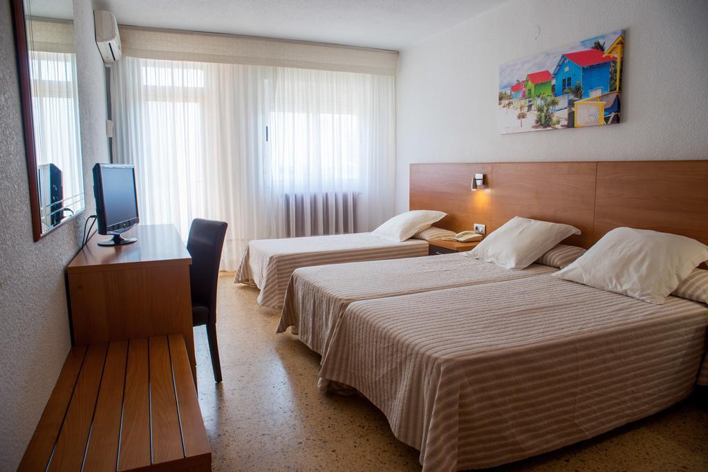 Hotel Ecoavenida Benicàssim Quarto foto